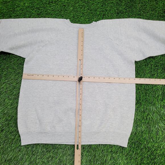 Vintage Tuttle Basketball Cropped Sweatshirt Large 22x23 USA - Picture 6 of 14